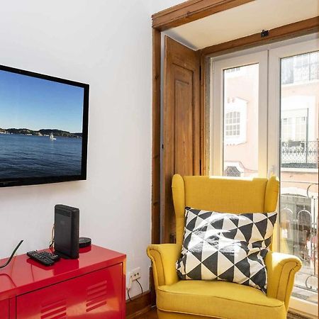 Typical Portuguese Apartment In Sao Bento Lisboa Eksteriør bilde