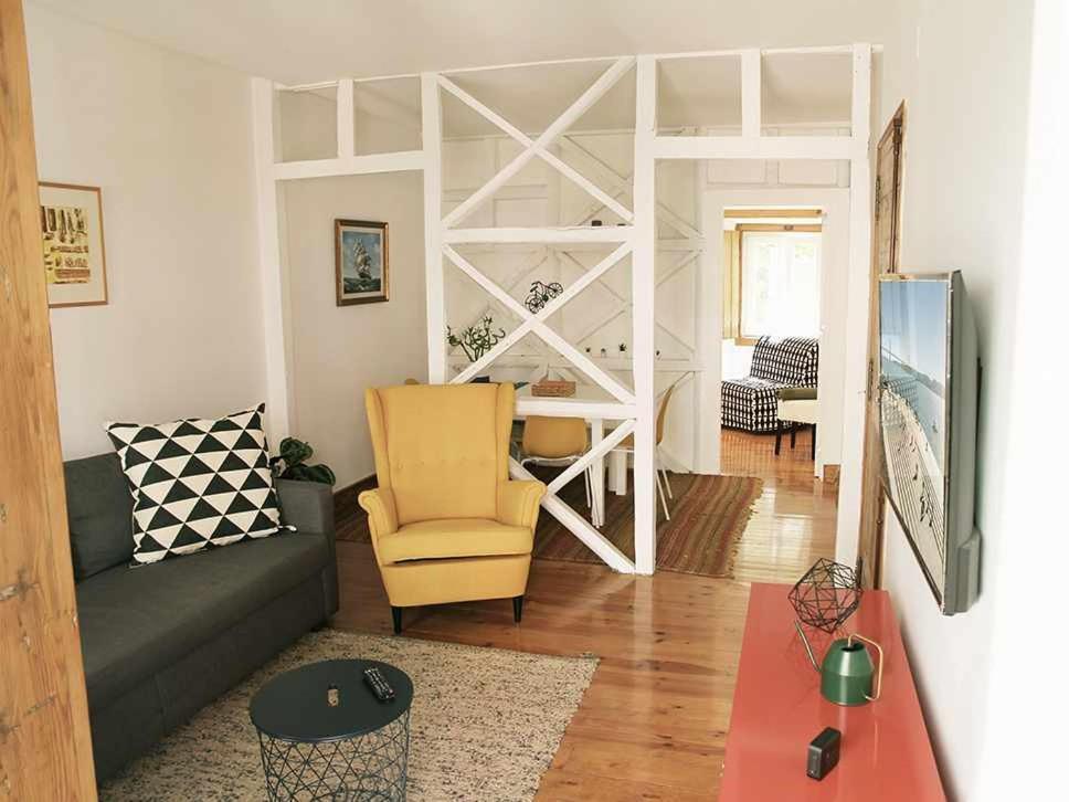 Typical Portuguese Apartment In Sao Bento Lisboa Eksteriør bilde