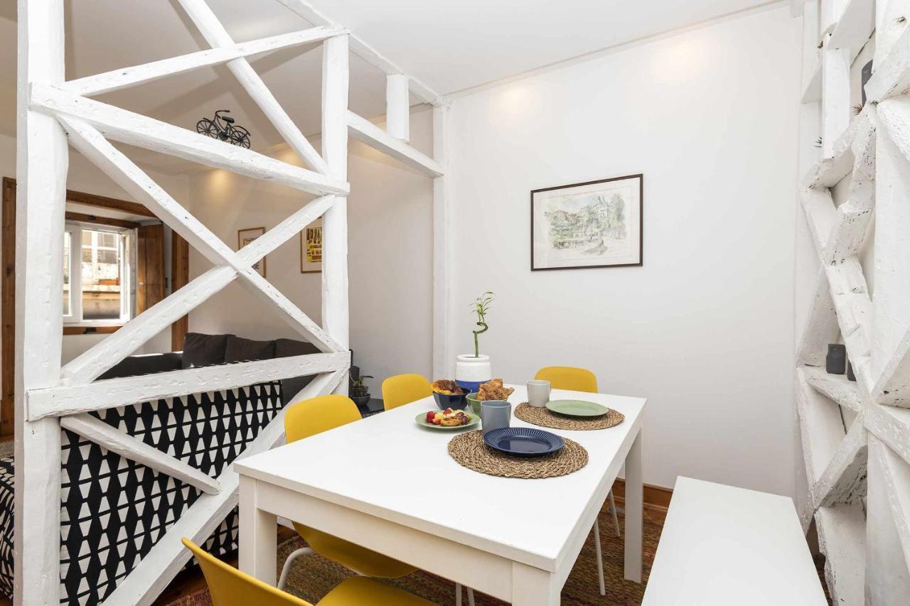 Typical Portuguese Apartment In Sao Bento Lisboa Eksteriør bilde