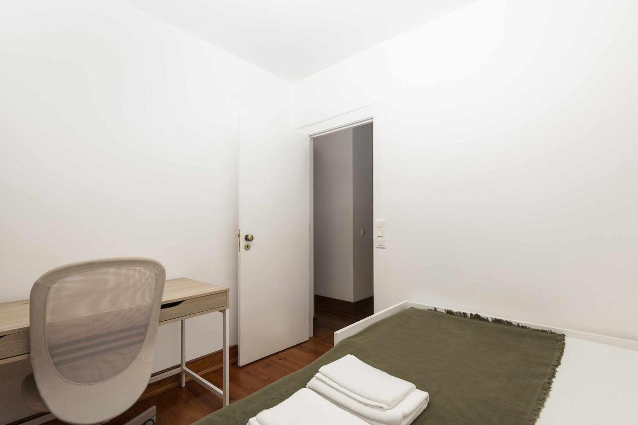 Typical Portuguese Apartment In Sao Bento Lisboa Eksteriør bilde