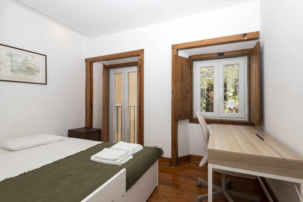 Typical Portuguese Apartment In Sao Bento Lisboa Eksteriør bilde